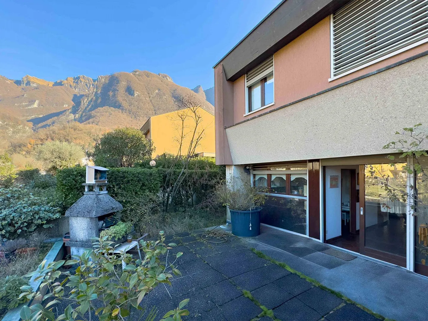 Spaziosa casa gemella con giardino a Melano - Foto 9 di 19