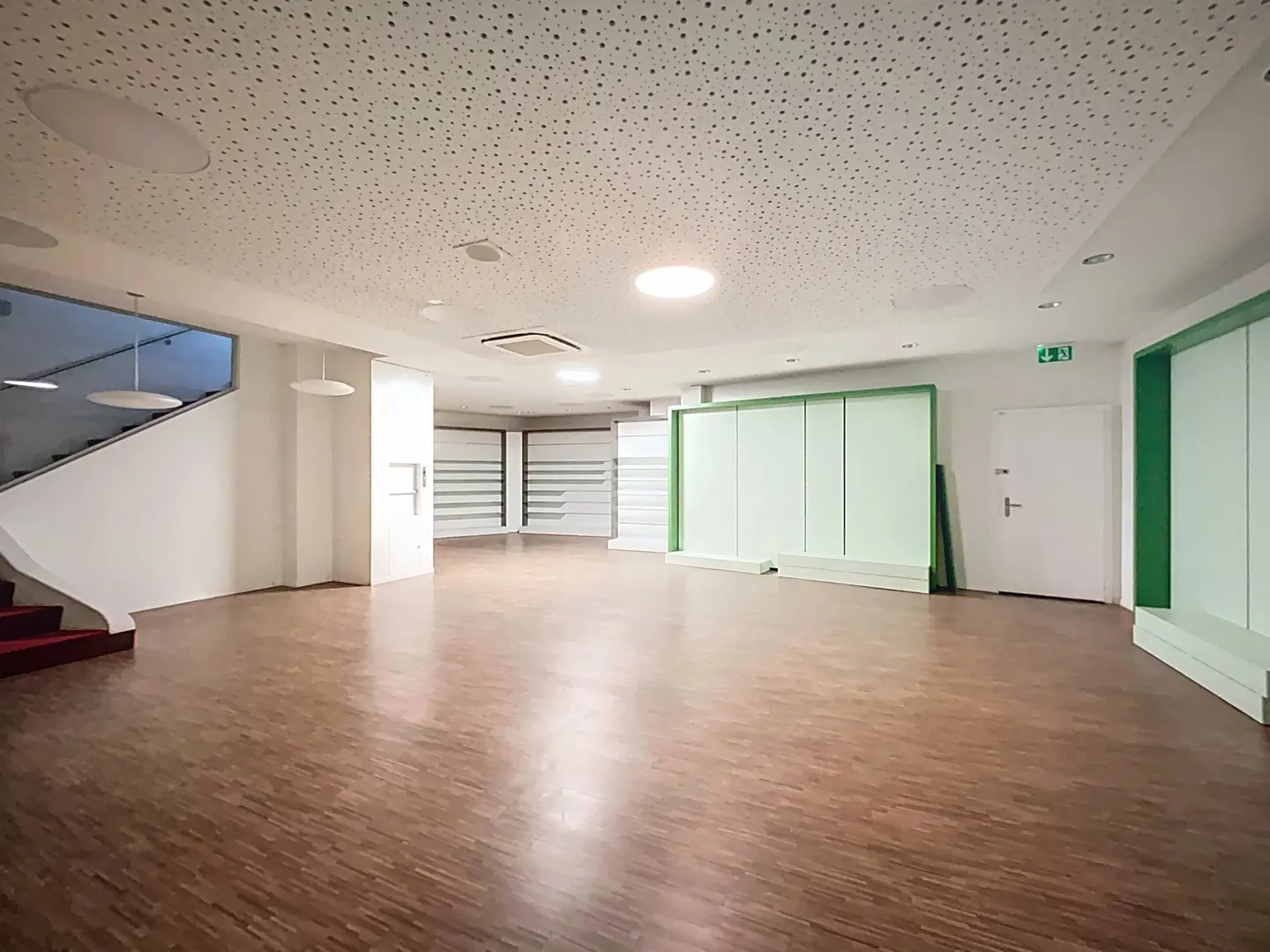 Commercial space in the center of Sion - Large modular areas - Photo 14 of 15
