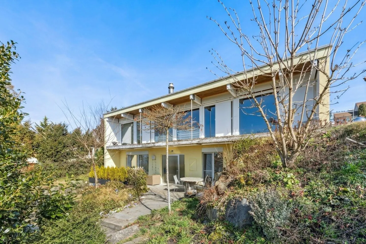 Vista panoramica soleggiata - Foto 1 di 7