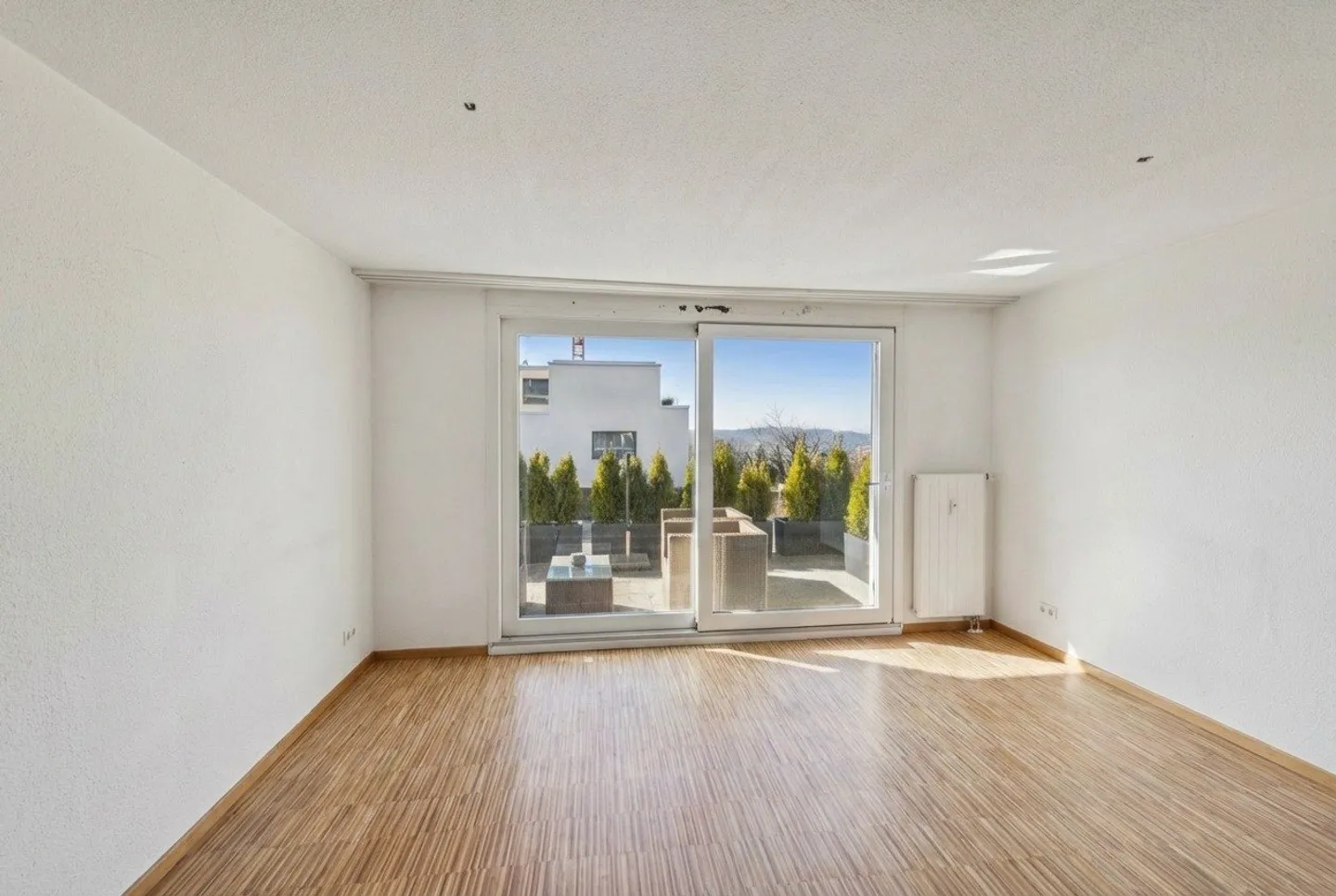 Vista panoramica soleggiata - Foto 5 di 7