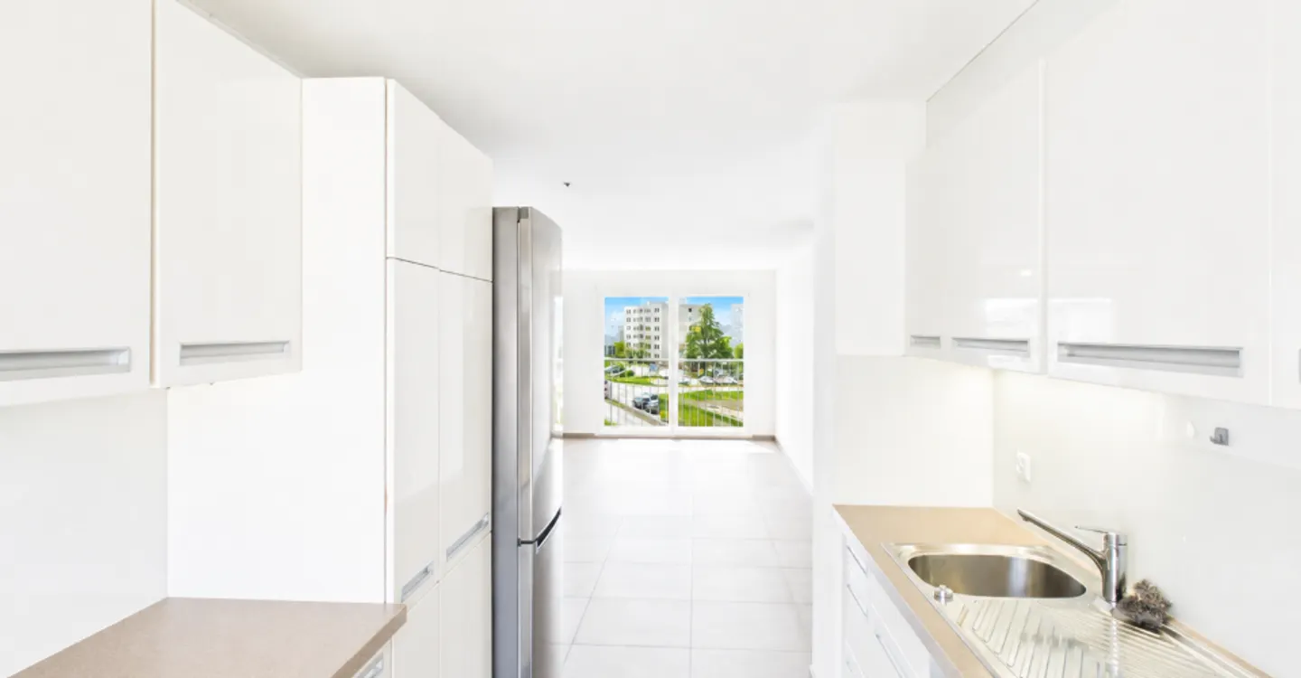 136 m² duplex with terrace and view of the Dents du Midi, in the heart of Aigle - Photo 5 of 13