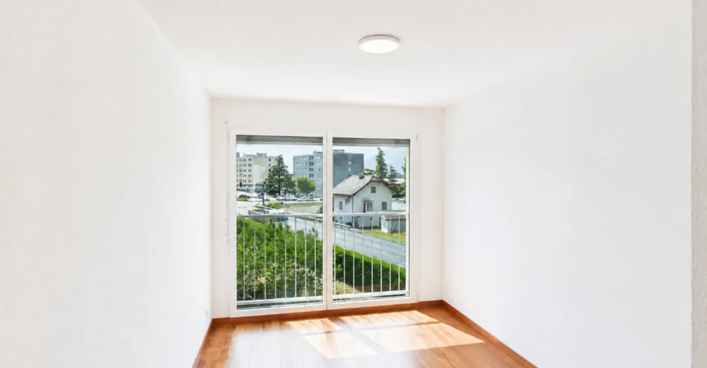 136 m² duplex with terrace and view of the Dents du Midi, in the heart of Aigle - Photo 8 of 13