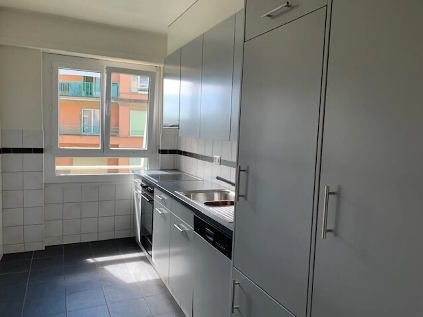 «Schöne 3.5 Zimmerwohnung - 1012 Lausanne» - Foto 2 von 9