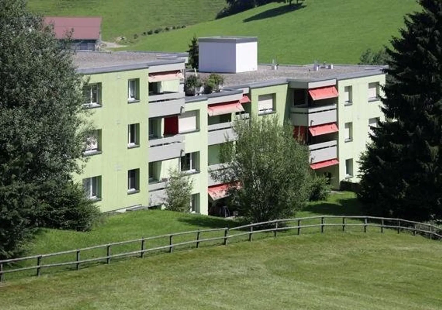 Geräumige 5.5-Zimmerwohnung - Foto 1 von 9