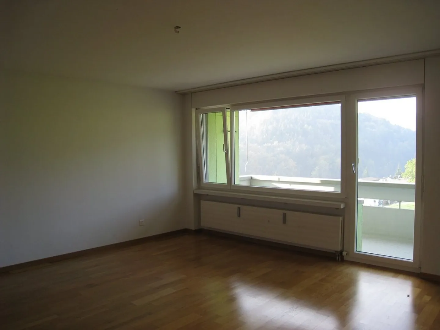 Geräumige 5.5-Zimmerwohnung - Foto 2 von 9