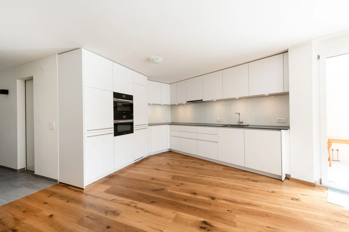 Appartement 2.5 pièces - Photo 1 sur 8