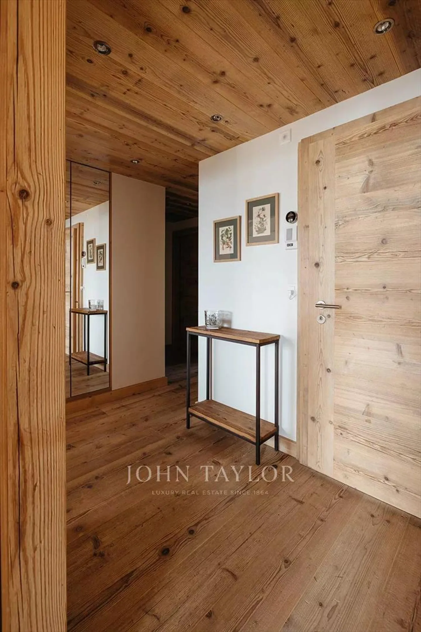 Location: 3 Bedroom Apartment - Crans-Montana - Photo 7 of 13