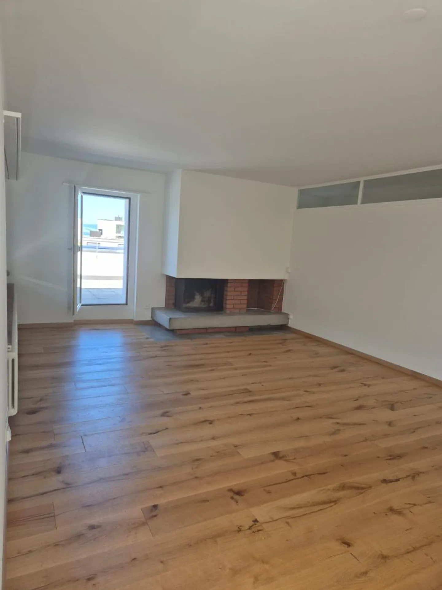 Geräumige 6-Zimmer-Wohnung - Foto 2 von 9