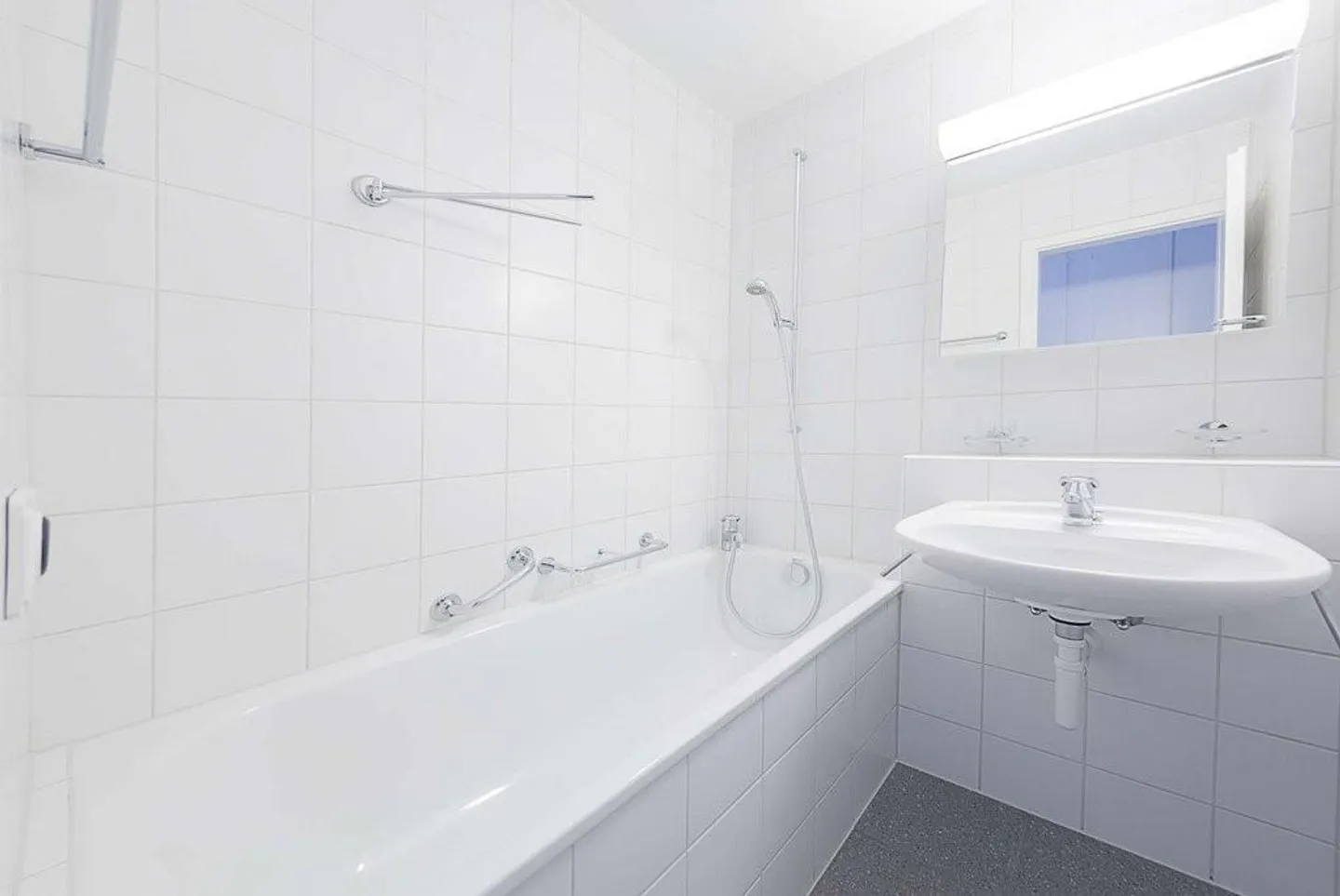 Helle Wohnung in bester Lage - Foto 3 von 6