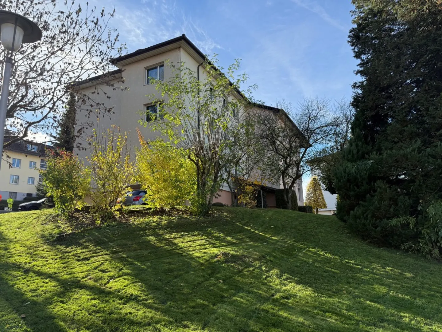 Appartamento 4 stanze con potenziale di ristrutturazione a Dübendorf - Il tuo Cha... - Foto 2 di 11