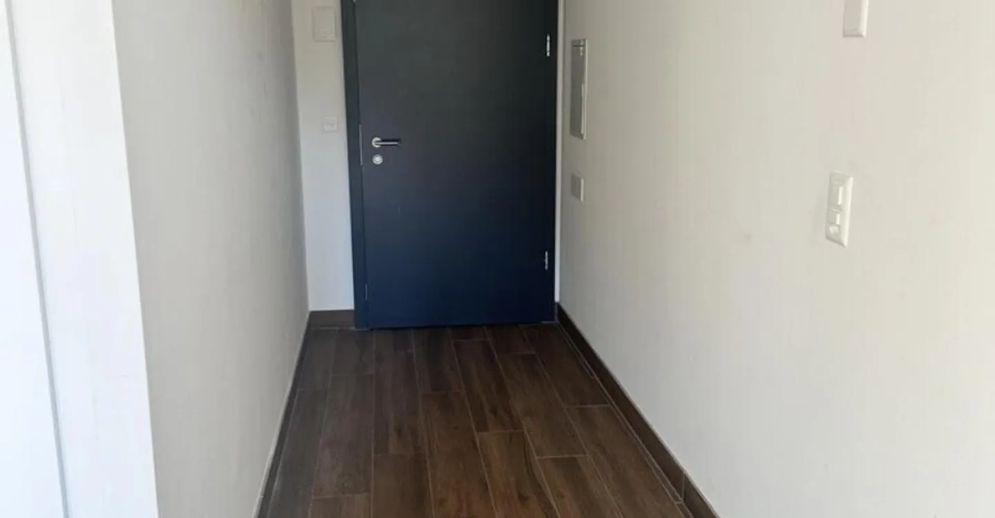 Charming 2.5-Room Apartment - Photo 5 of 10