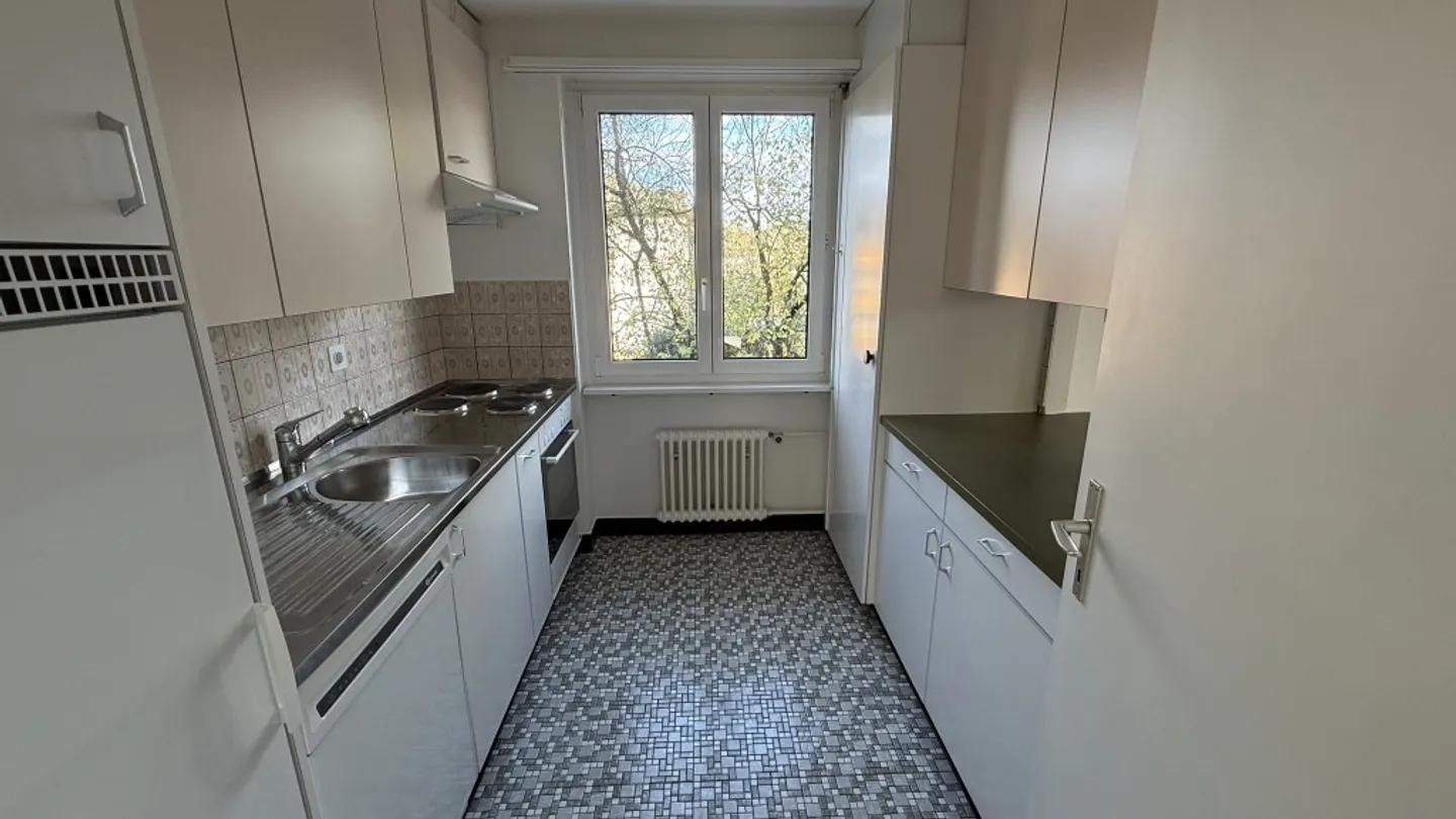 Appartamento 4 stanze con potenziale di ristrutturazione a Dübendorf - Il tuo Cha... - Foto 5 di 11