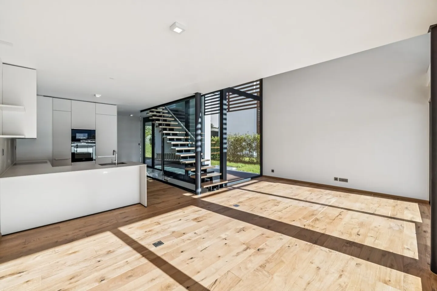 Villa neuve, spacieuse et luxueuse - Foto 3 von 20