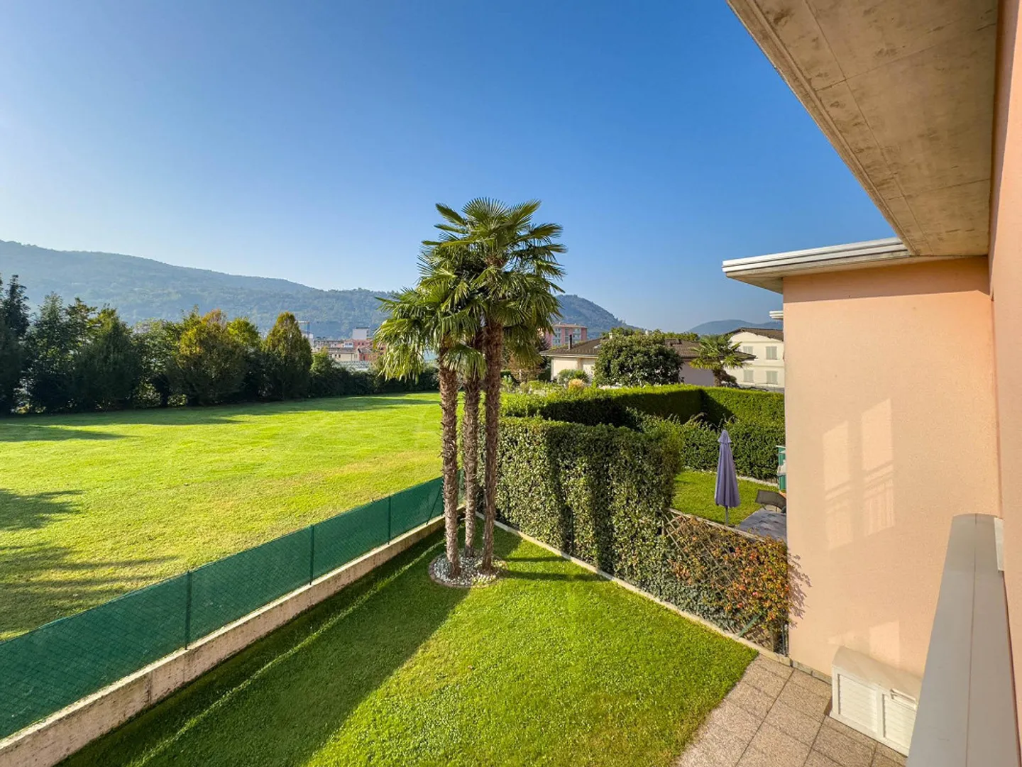 Casa a schiera con giardino e locale hobby a Vacallo - Foto 6 di 8