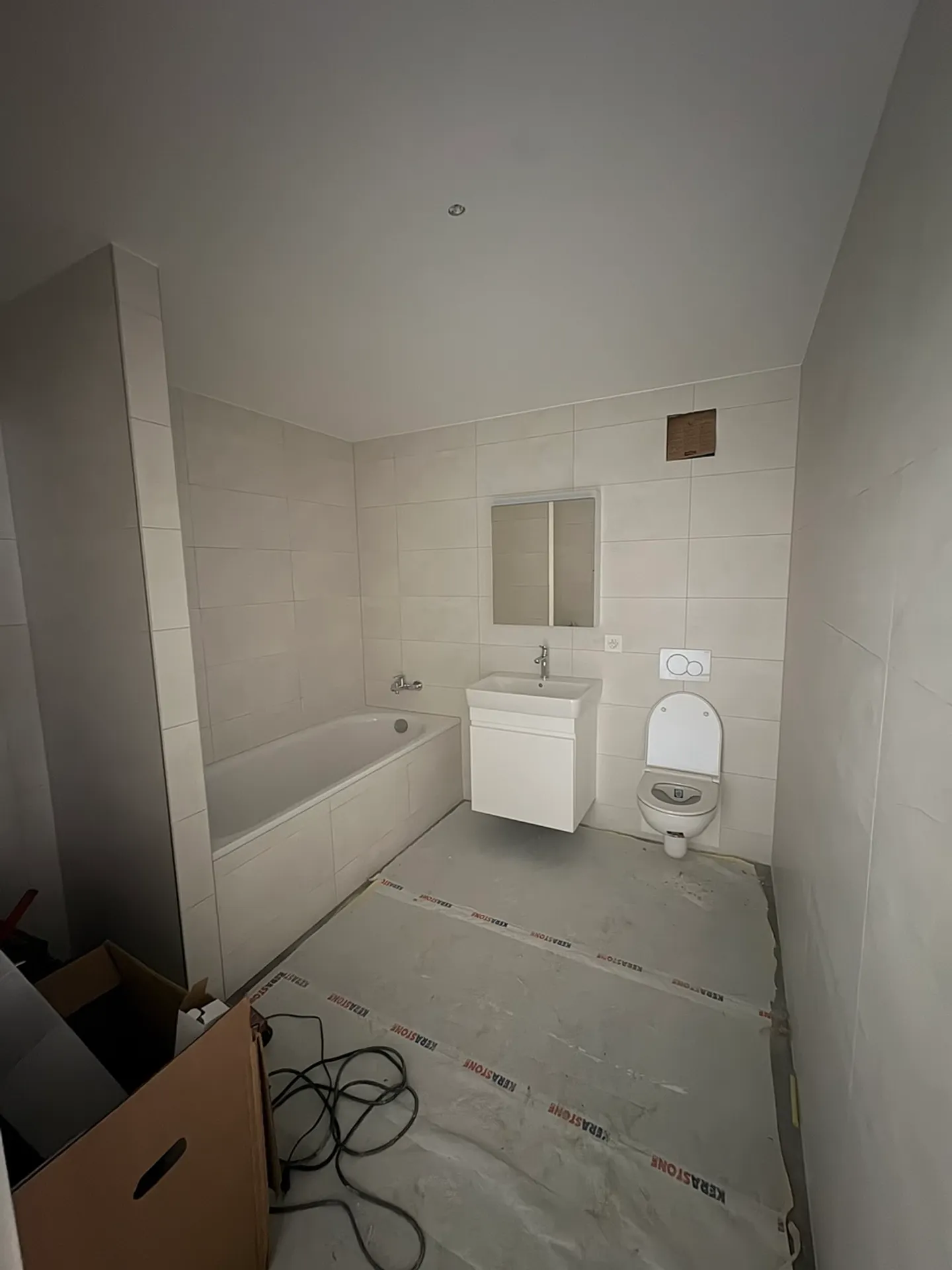 Fully renovated 3.5-room apartment on the ground floor - Photo 3 of 5