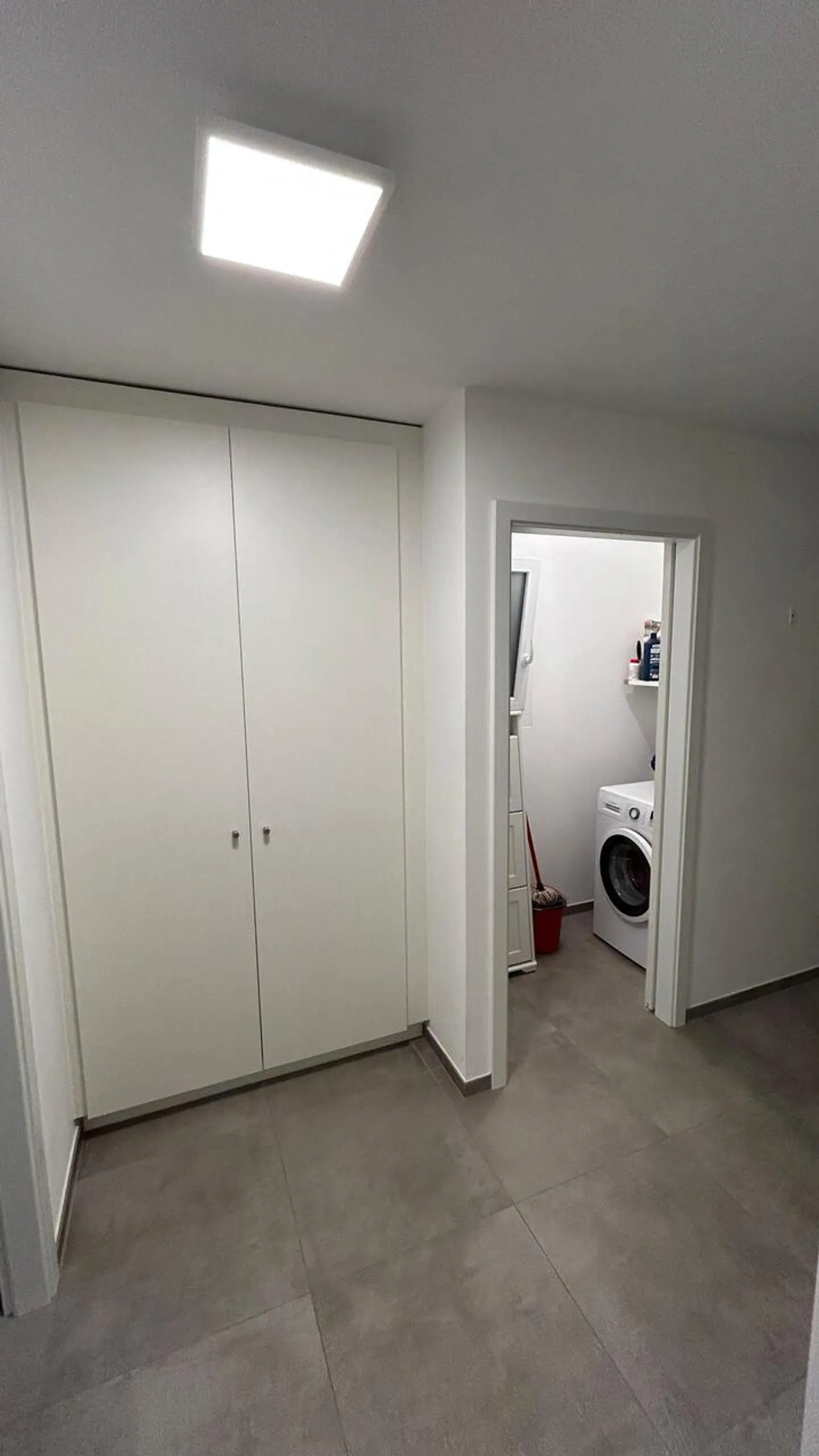 Möblierte 2.5-Zimmer-Dachwohnung mit Terrasse - Foto 14 von 16