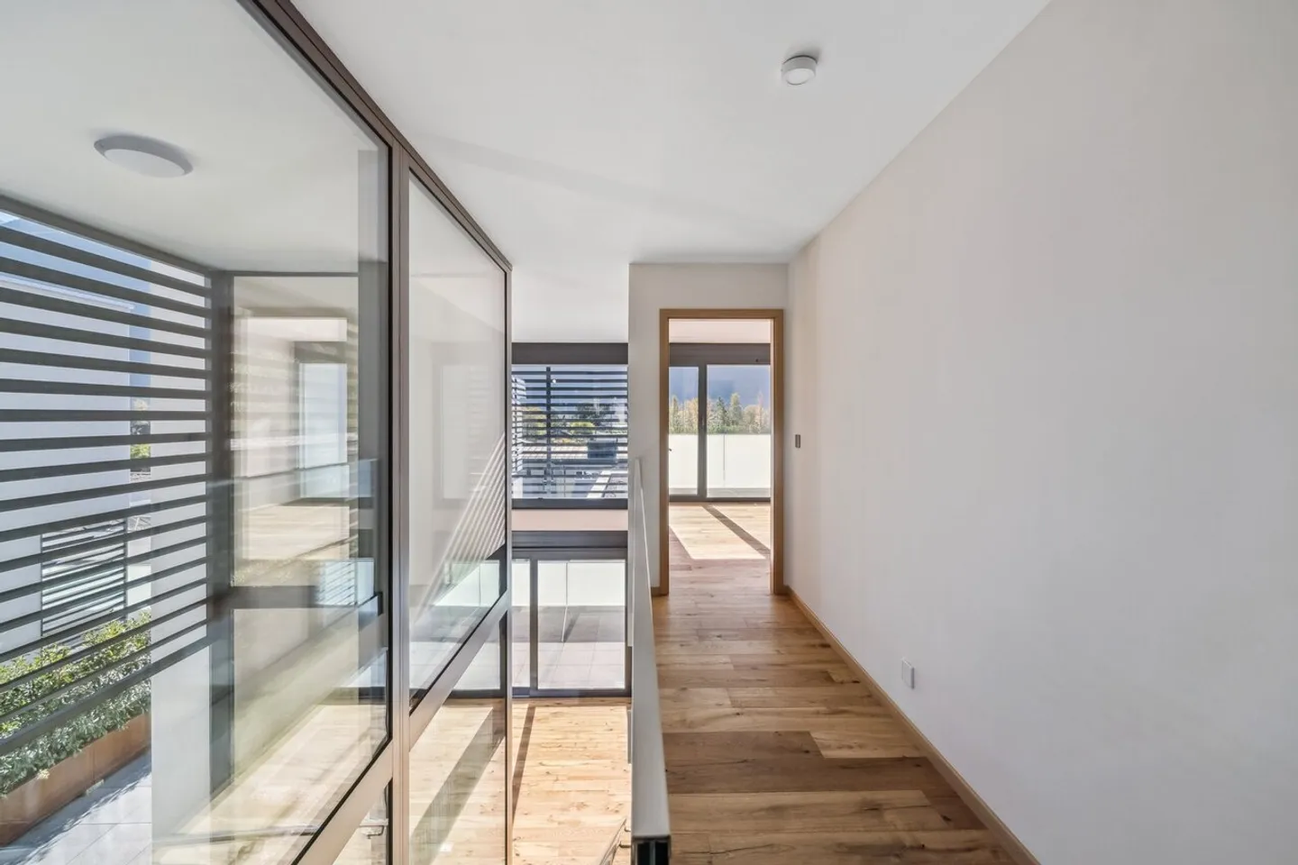 Villa neuve, spacieuse et luxueuse - Foto 17 von 20