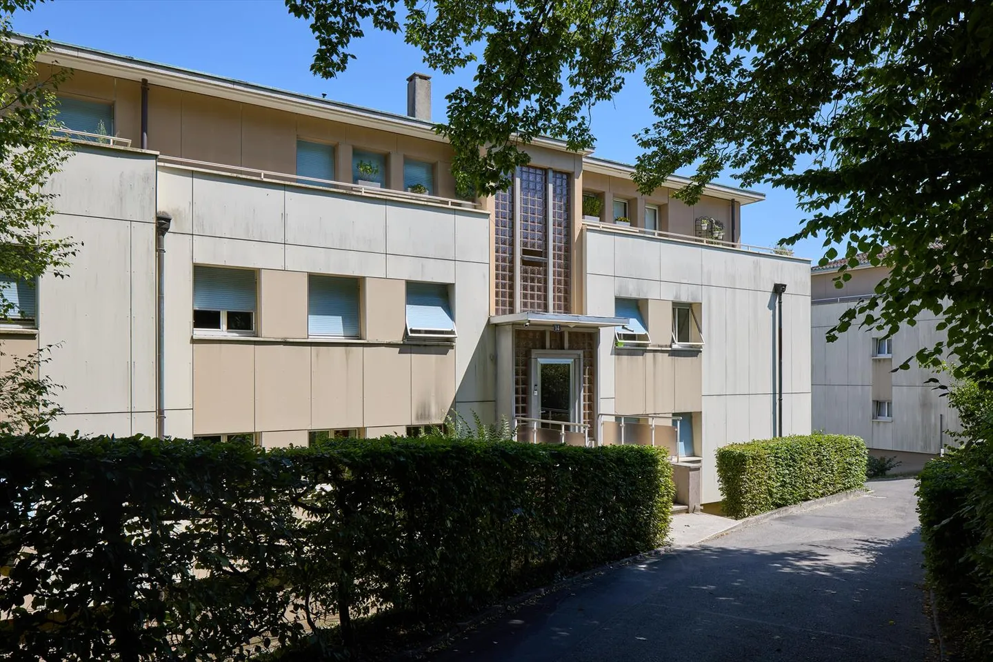 2-room apartment - Photo 2 of 2