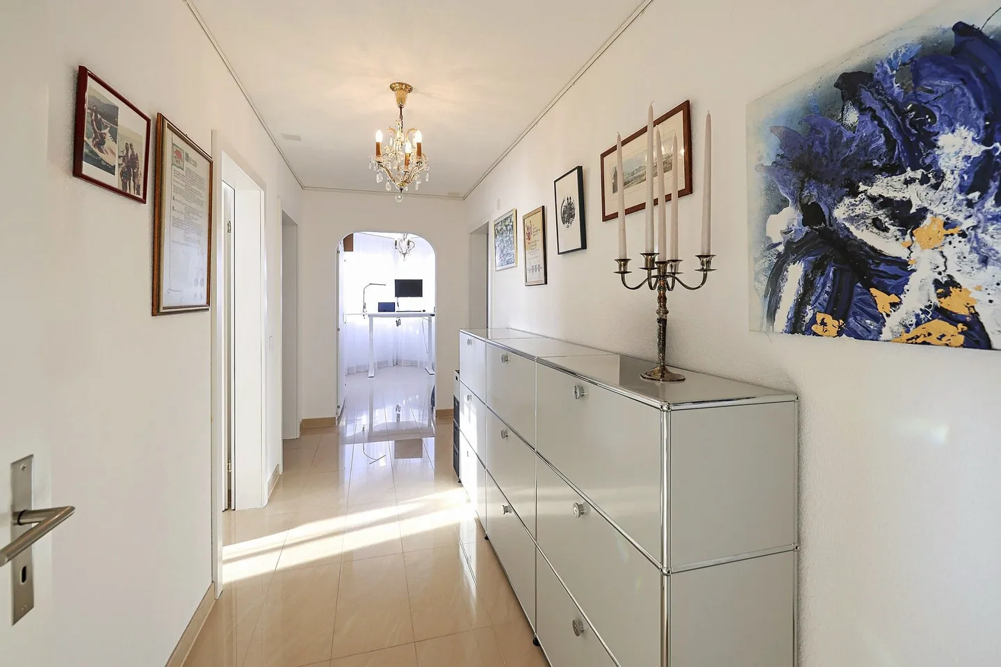 Elegante Wohnung mit Bergsicht - Foto 8 von 13