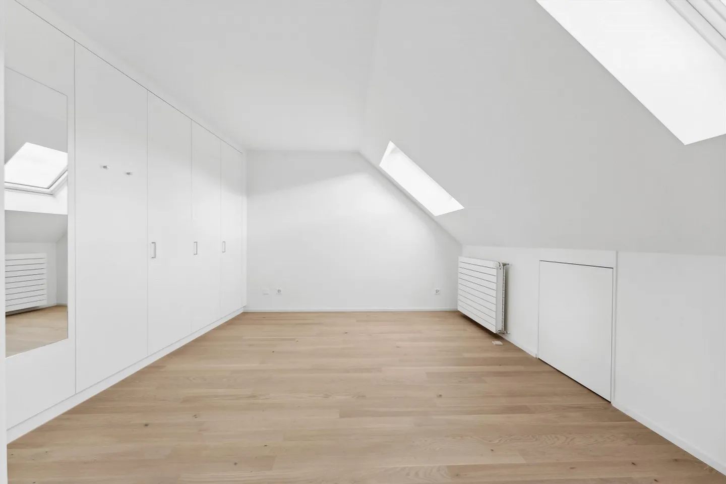 Central and modern 2-room apartment at Waisenhausplatz - Photo 4 of 9