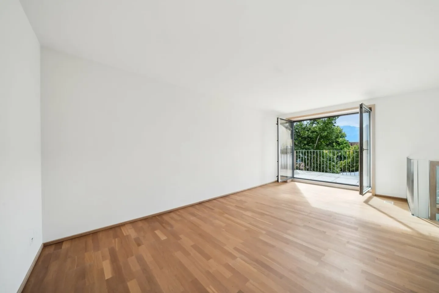 Appartamento duplex moderno nel centro di Villeneuve - Foto 4 di 13