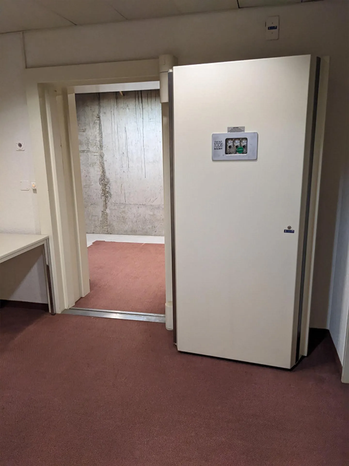 Versatile commercial space in the village center - Photo 19 of 23