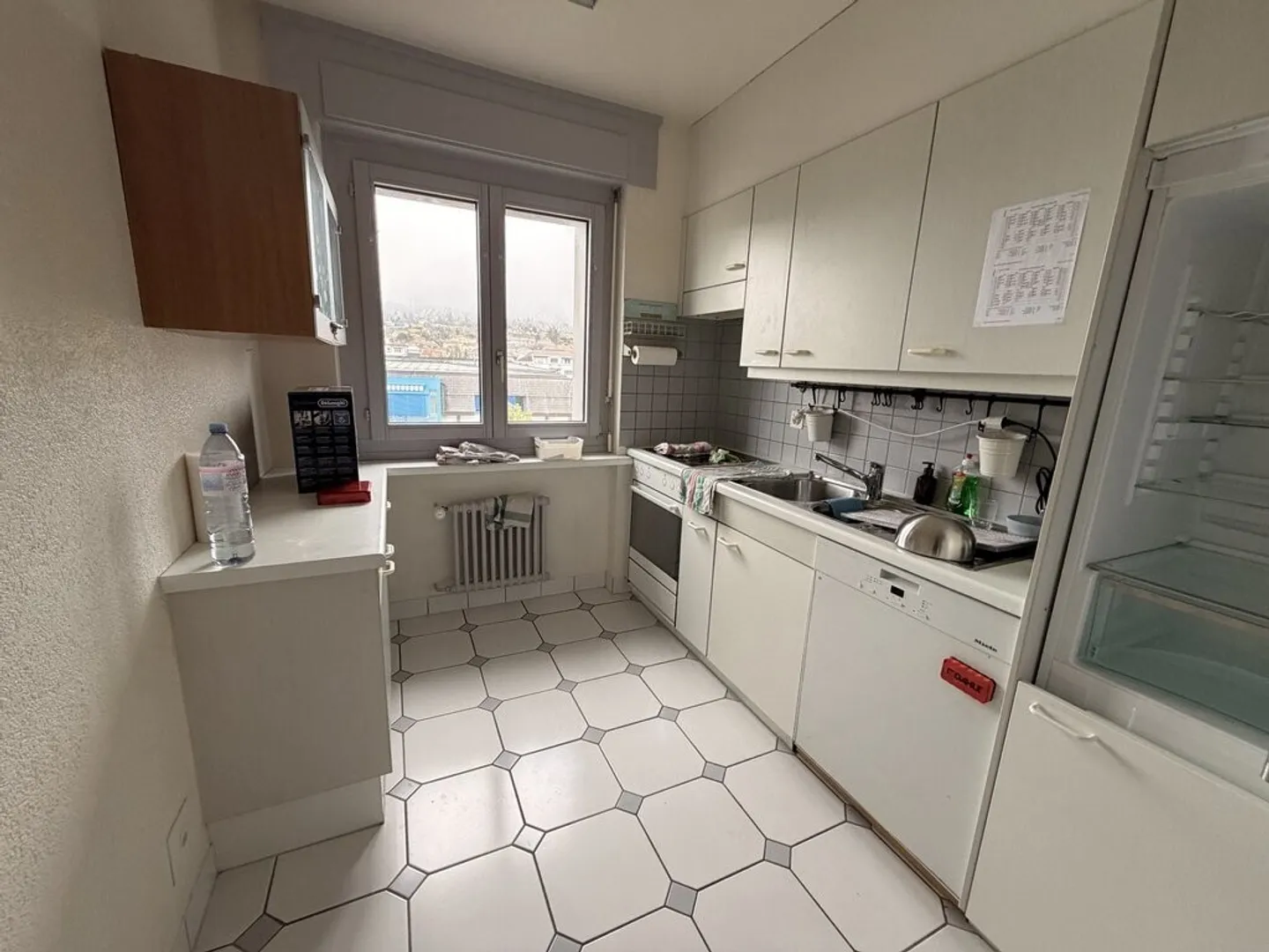 Spacious 3.5 rooms near Lake Geneva - Photo 4 of 8