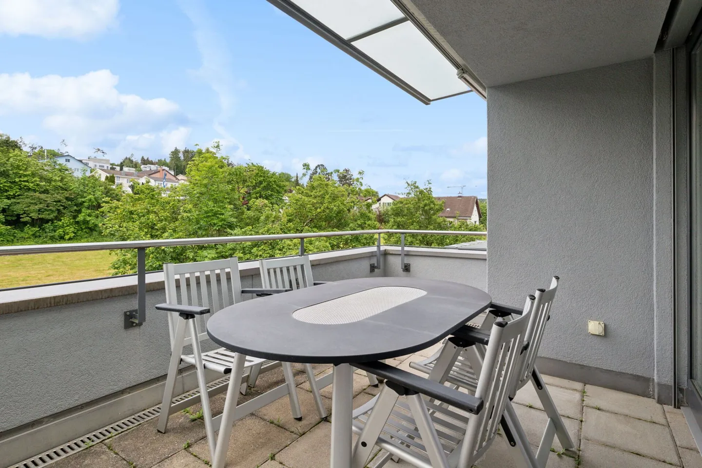 Appartamento attico 3½ locali a Pfaffhausen - Pace, sole e comfort - Foto 3 di 10