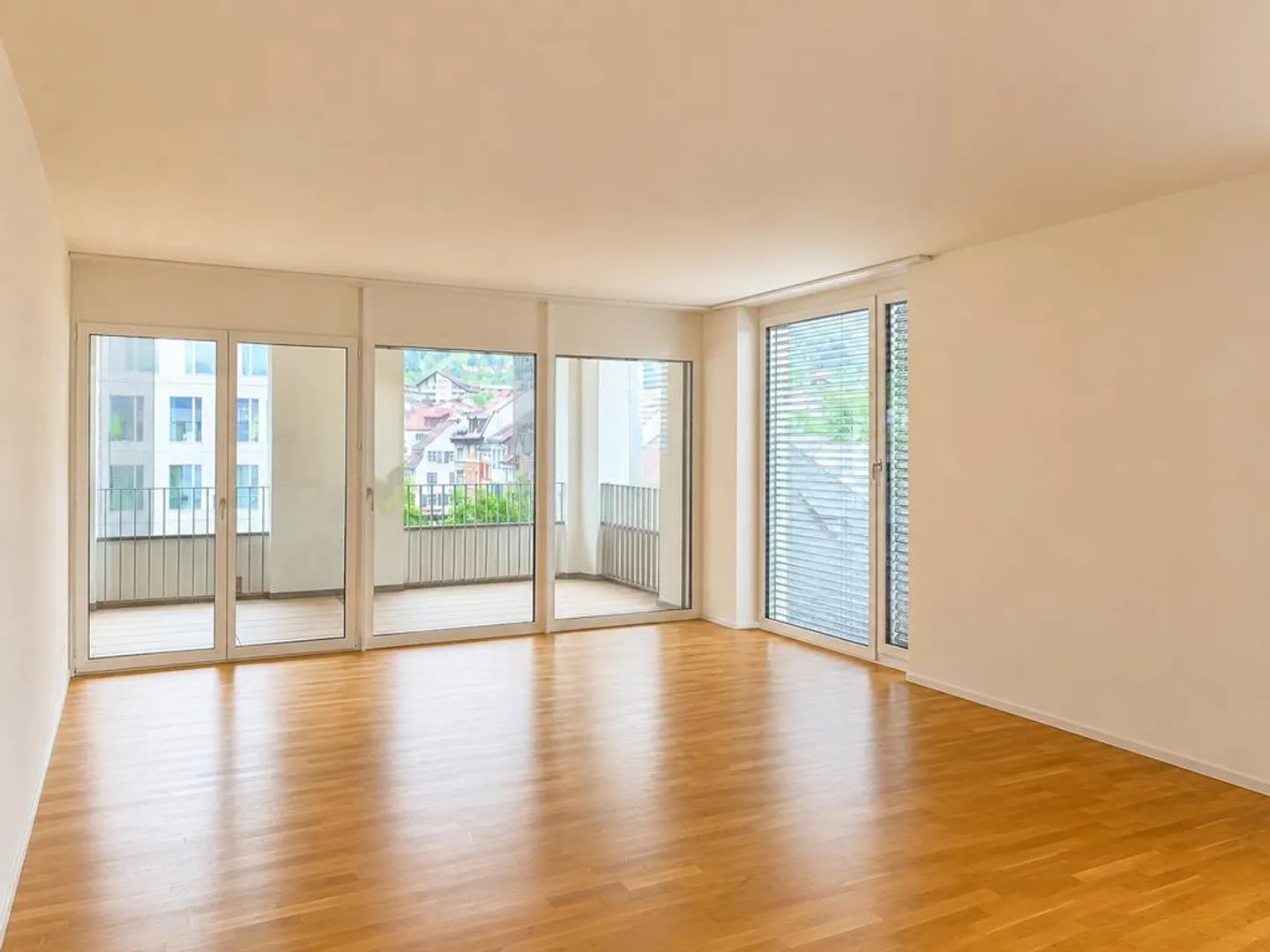 Ampio appartamento nuovo di 2,5 locali nel centro di Altstätten! - Foto 5 di 6