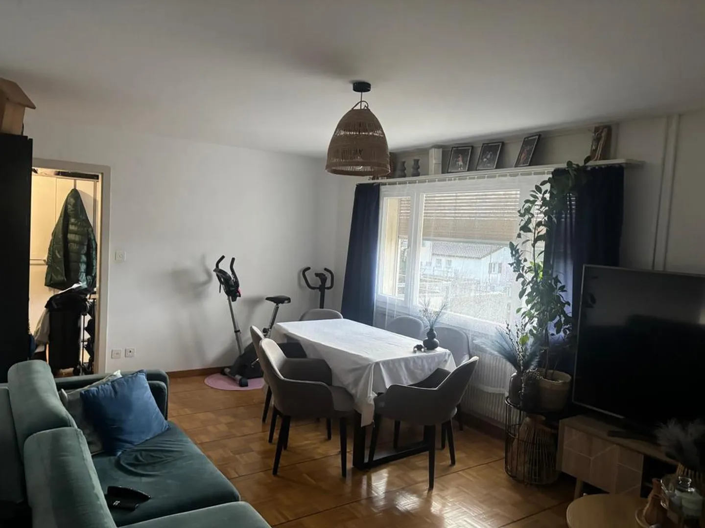 Zentrale 4.5-Zimmer-Wohnung in Wil - Foto 7 von 9