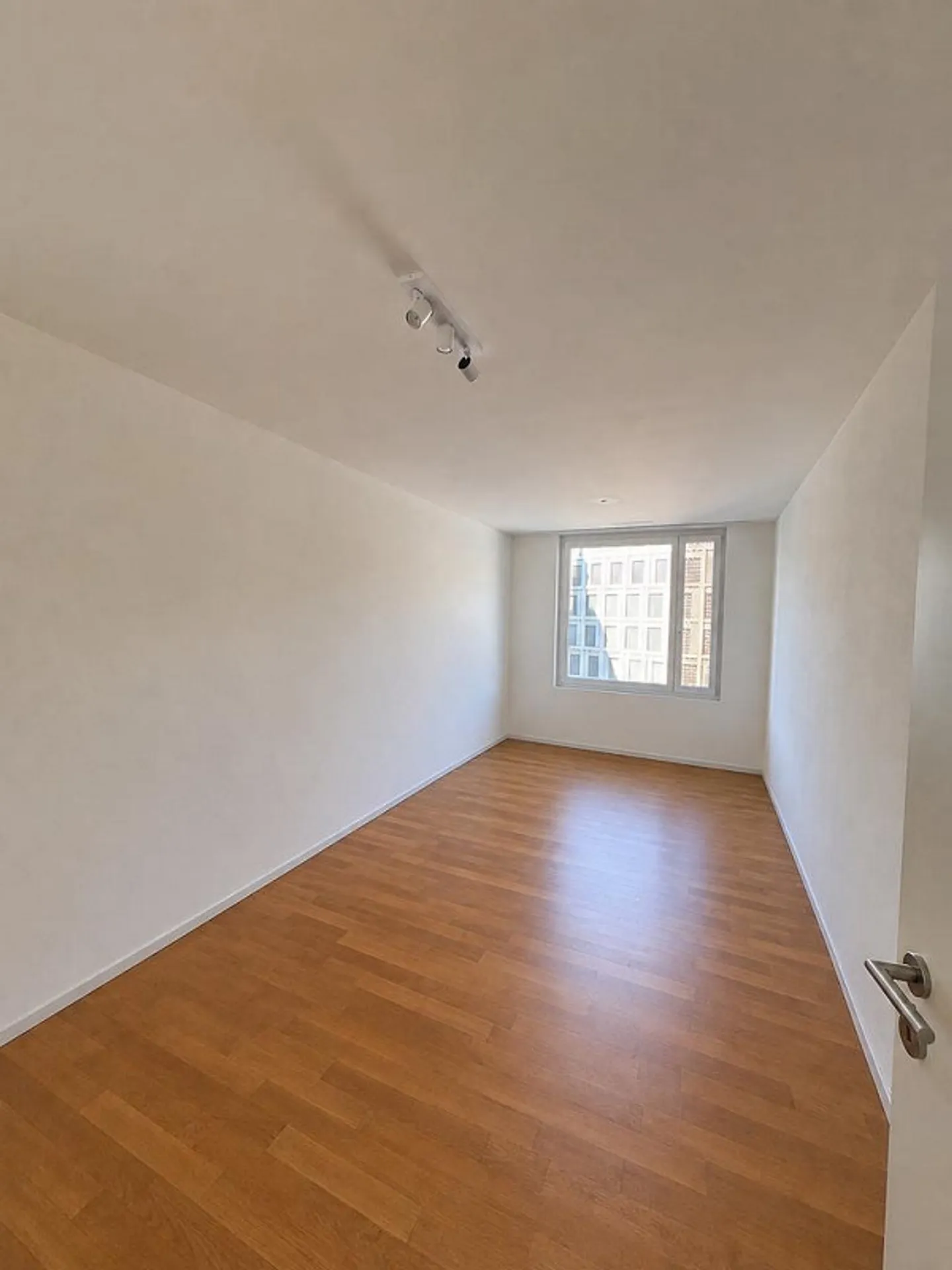 Ampio appartamento nuovo di 2,5 locali nel centro di Altstätten! - Foto 6 di 6
