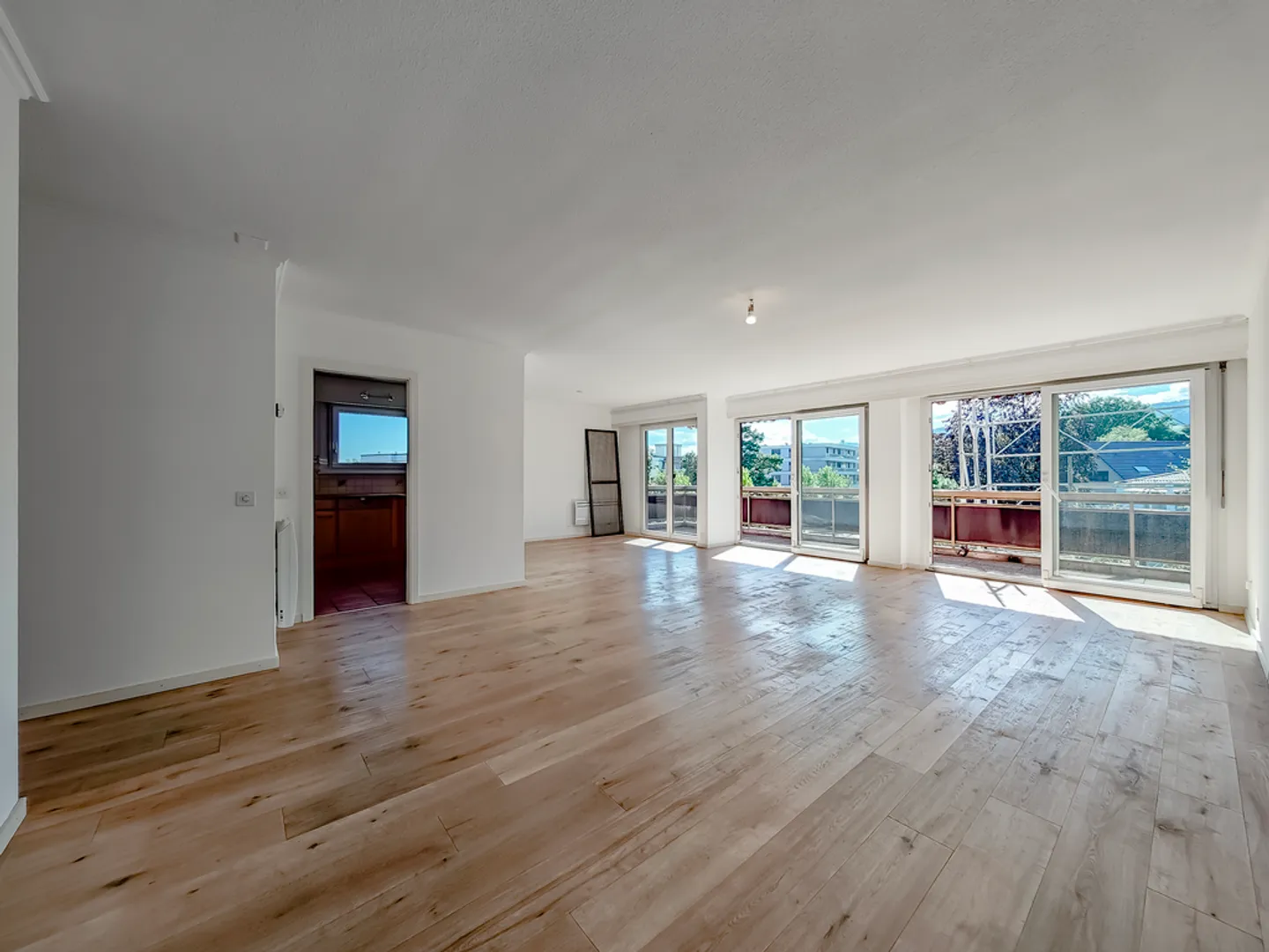 Wunderschönes 4.5-Zimmer-Apartment - Foto 2 von 12