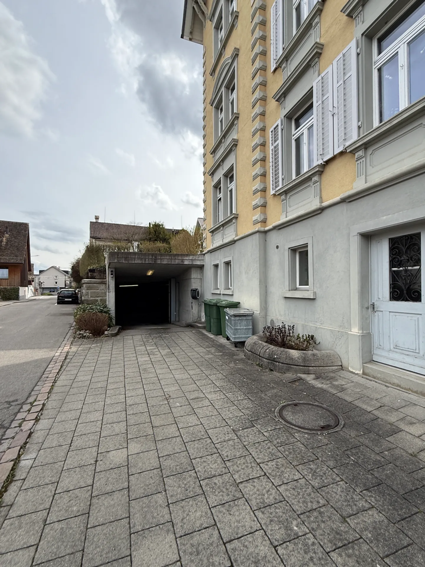 Place de parking souterraine - Photo 2 sur 7