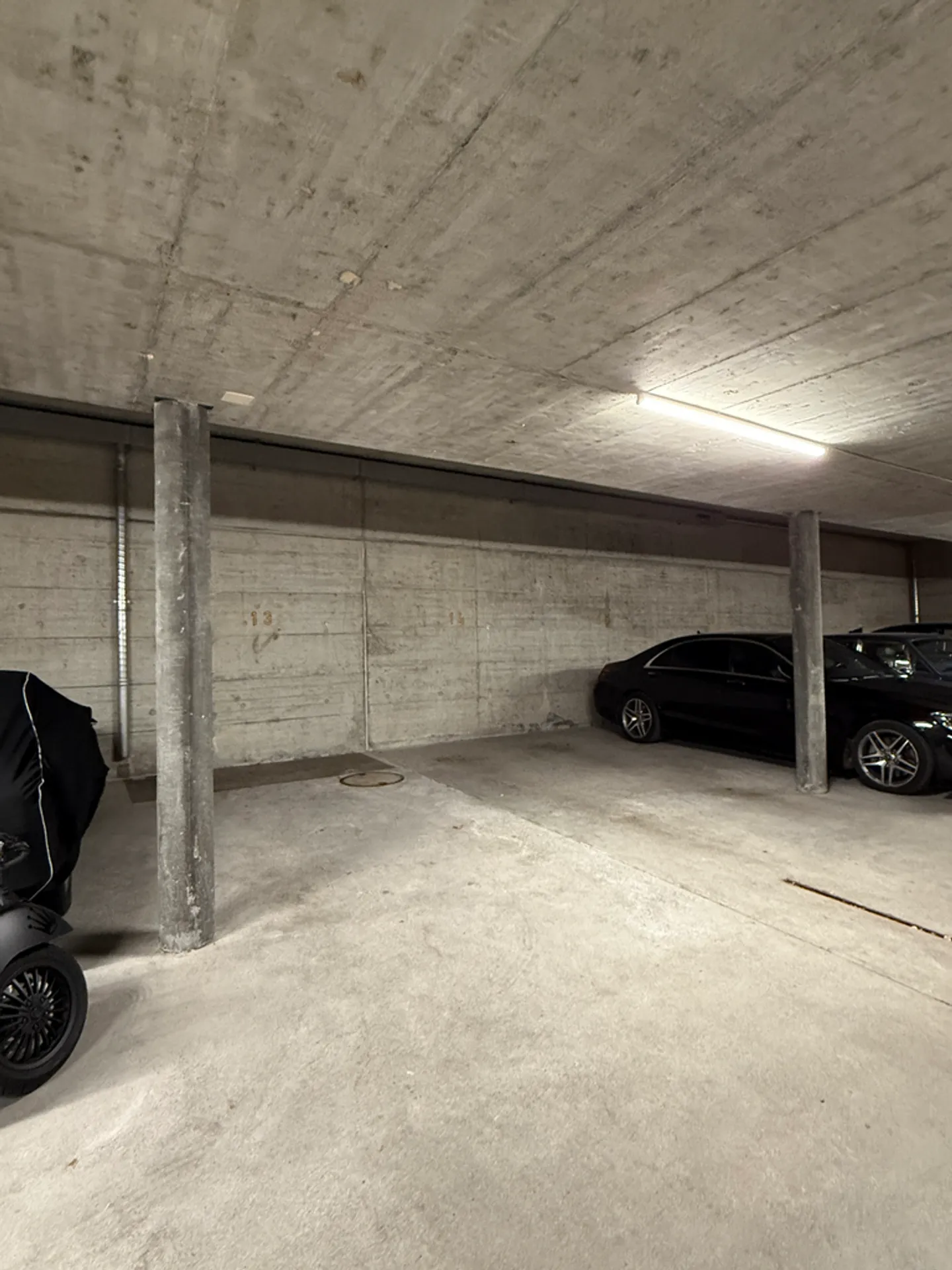 Place de parking souterraine - Photo 5 sur 7