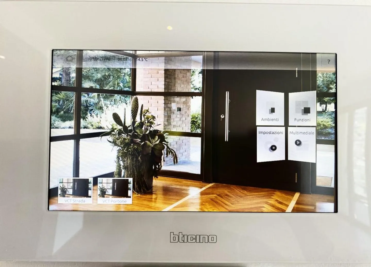 3.5 vista lago mozzafiato - Foto 2 di 21