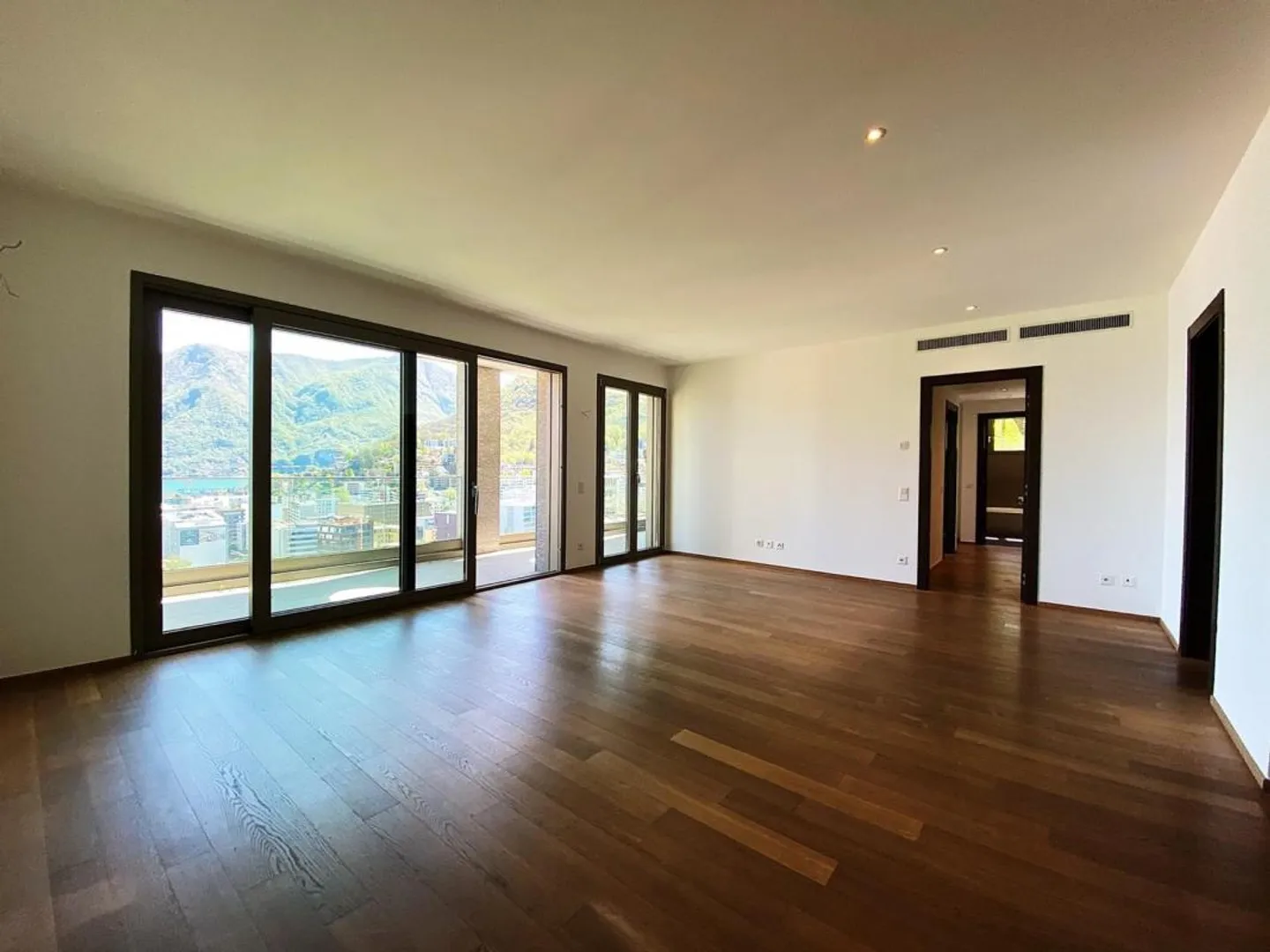 3.5 vista lago mozzafiato - Foto 5 di 21