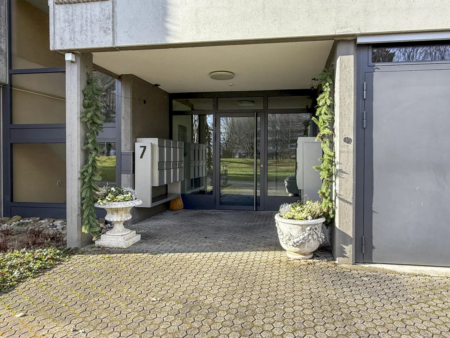 Appartamento 3.5 camere di alta qualità e moderno - Foto 16 di 22