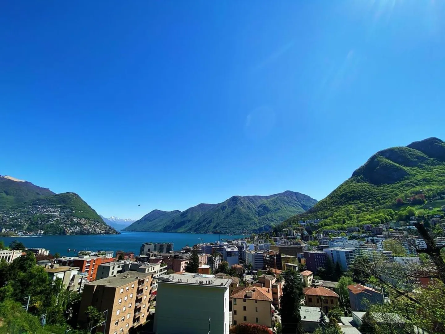 3.5 vista lago mozzafiato - Foto 18 di 21