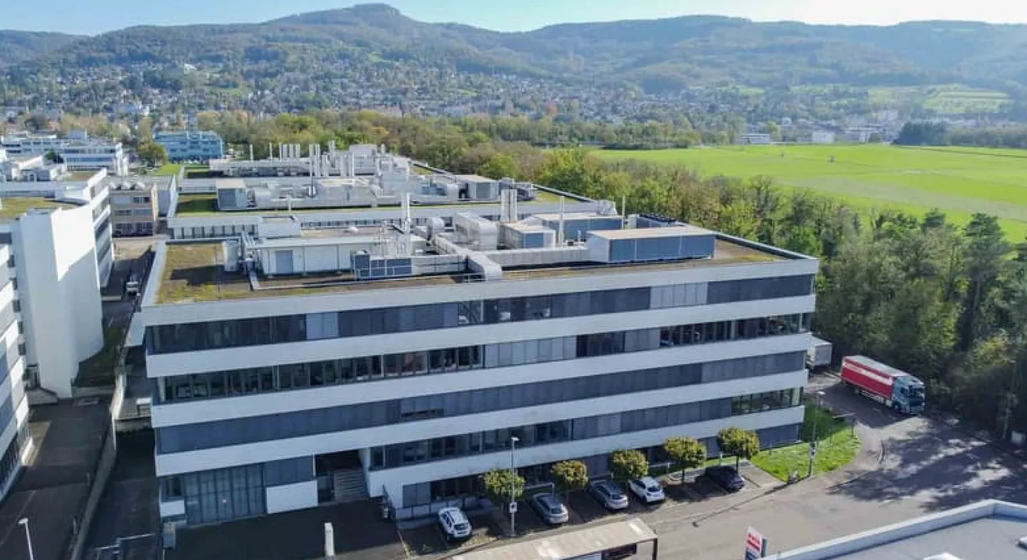 Flexible Büro-, Gewerbe- und Lagerflächen 45-592 m² an Toplage im Kägen Reinach BL - Foto 8 di 10