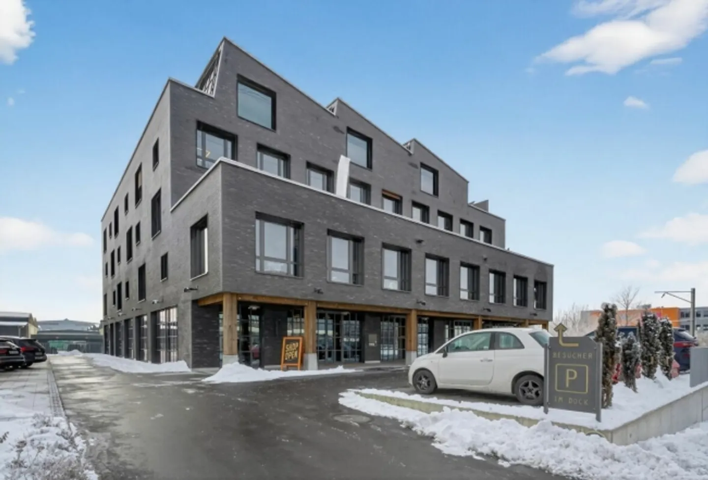 Spazio ufficio esclusivo e completamente sviluppato - Foto 4 di 10