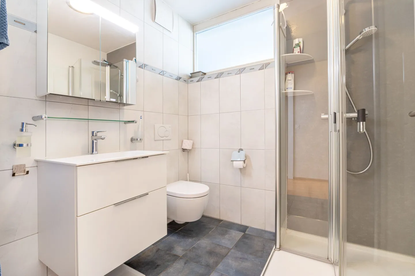 Unique terrace apartment with 136 m² outdoor area and modern living comfort - Photo 15 of 30