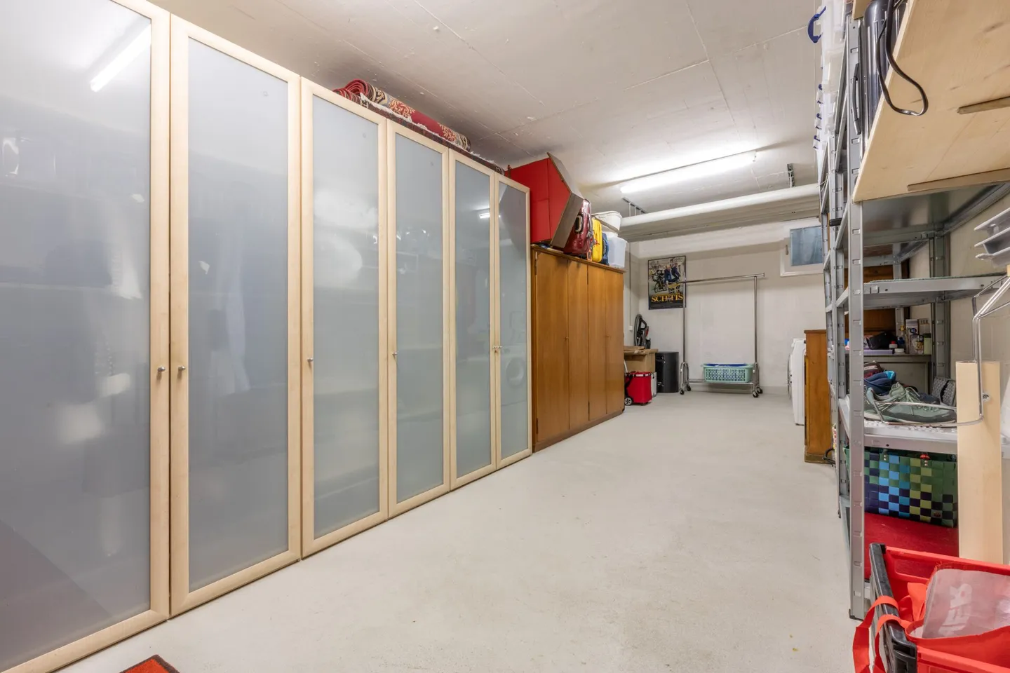 Unique terrace apartment with 136 m² outdoor area and modern living comfort - Photo 23 of 30