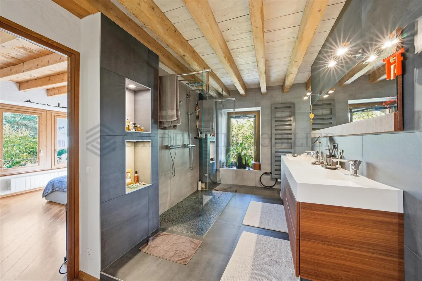 Near Bernex - 18th Century House, superbly renovated - Photo 11 of 12