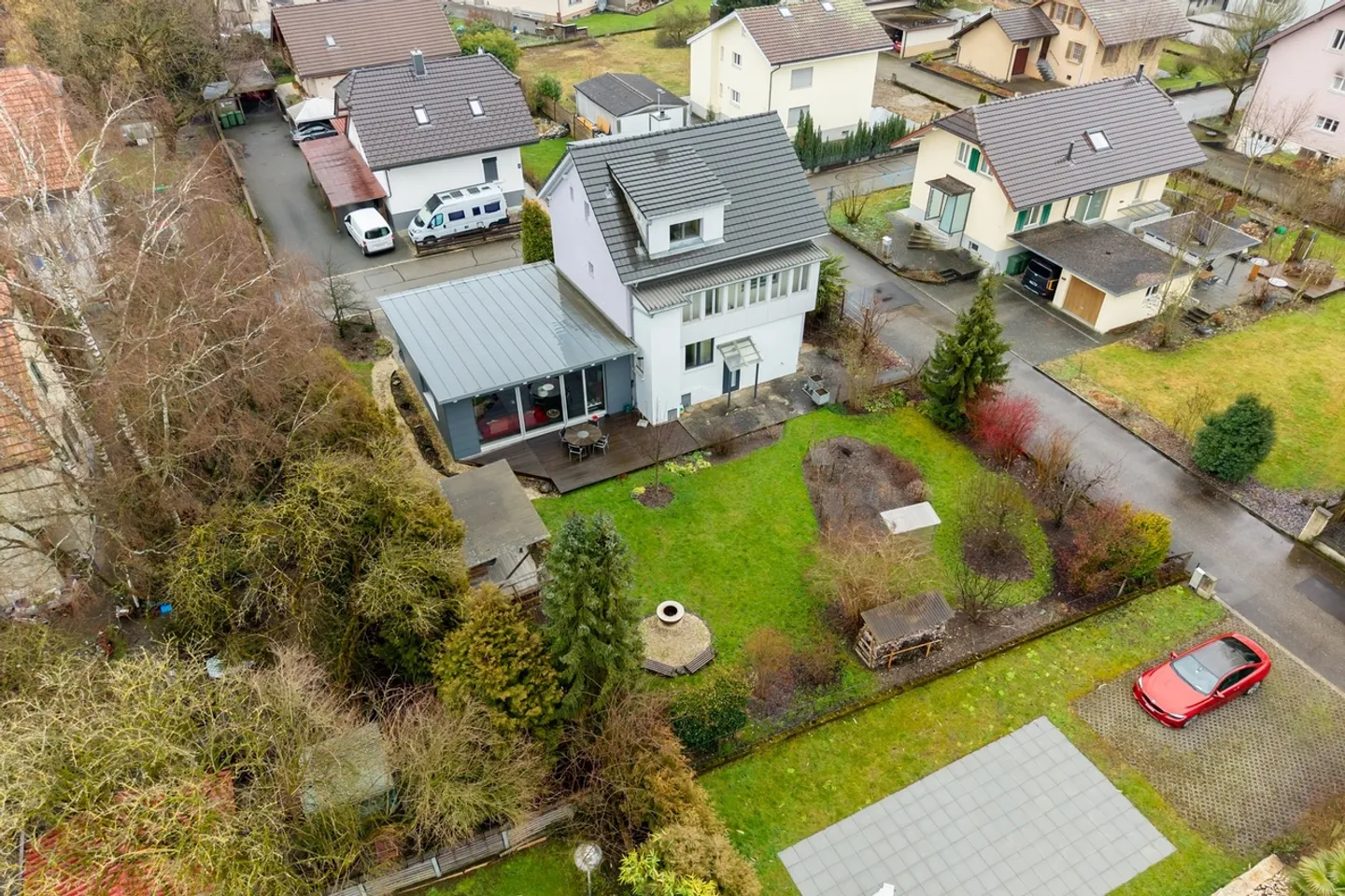 Architecture, caractère et qualité de vie à un haut niveau - avec appartement séparé - Photo 1 sur 9