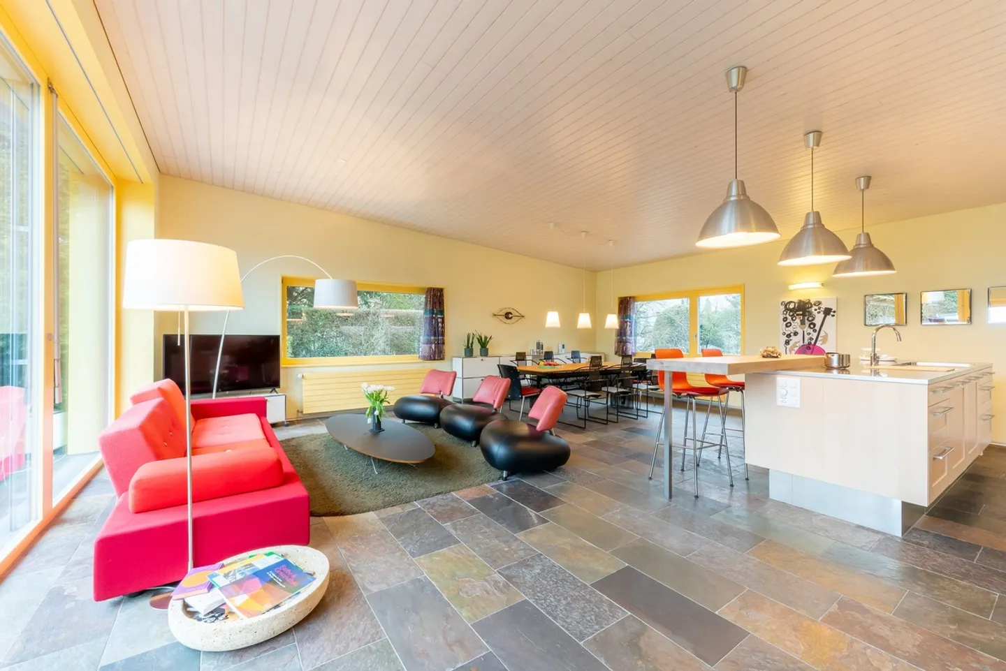 Architecture, caractère et qualité de vie à un haut niveau - avec appartement séparé - Photo 2 sur 9