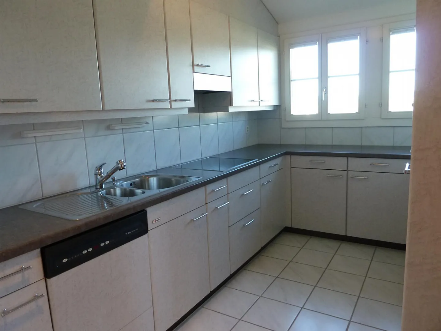 Appartement en maisonette avec beaucoup de charme - Photo 6 sur 13