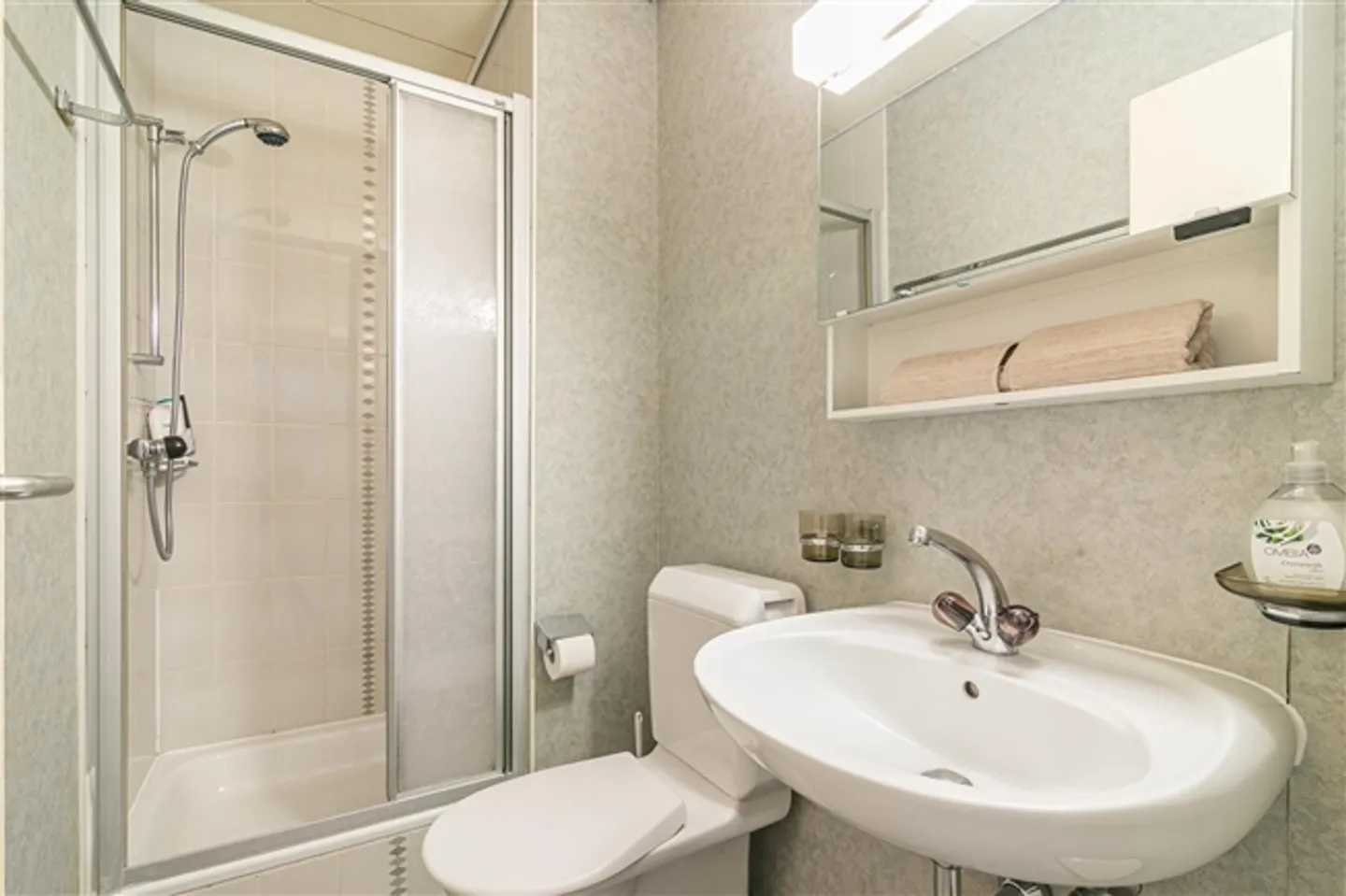 Studio moderne meublé près de la gare de Lausanne – Rue du Simplon 10! - Photo 9 sur 10