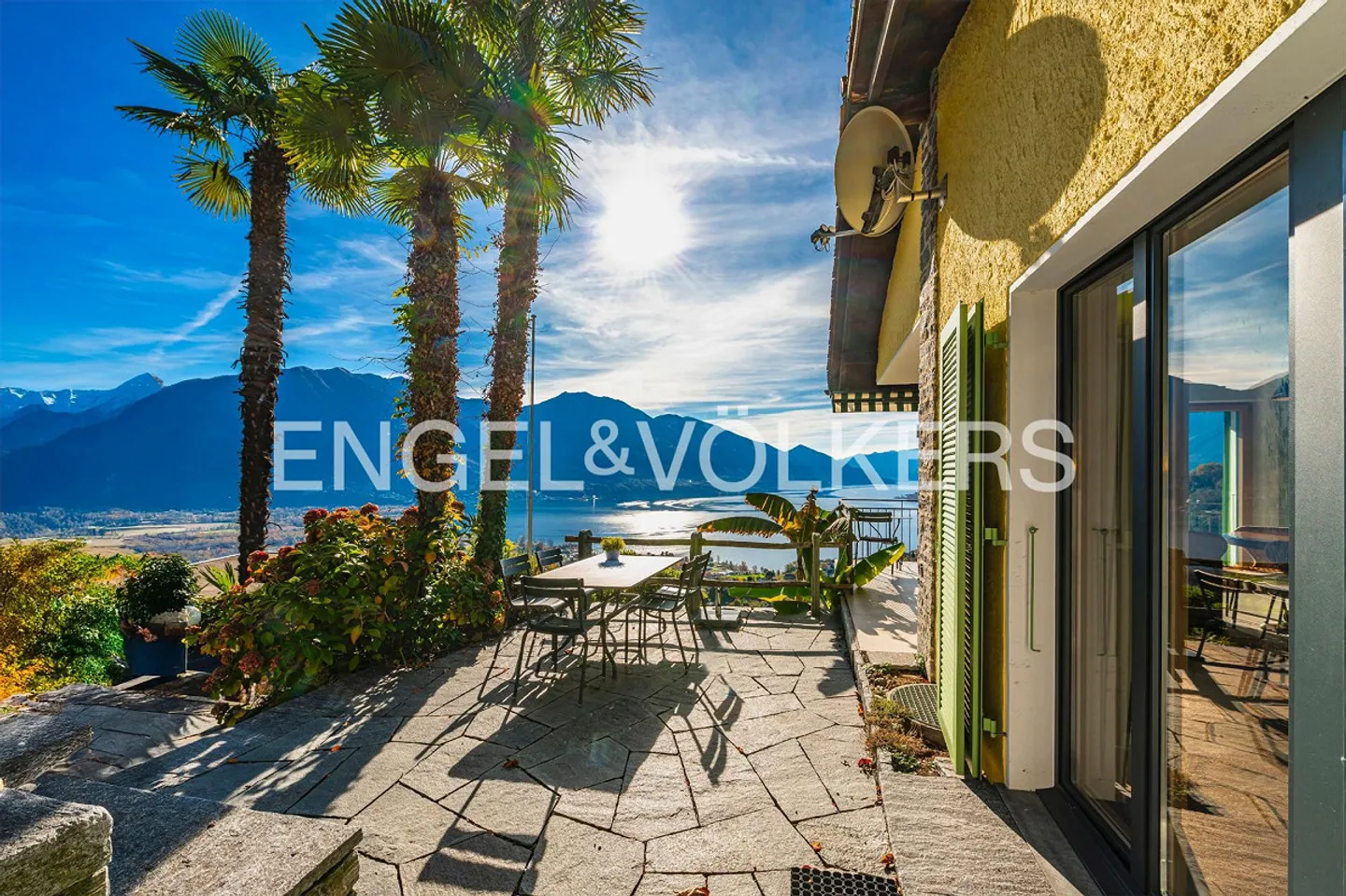 Sun-drenched Ticino house in idyllic hillside location (16) - Photo 1 of 14