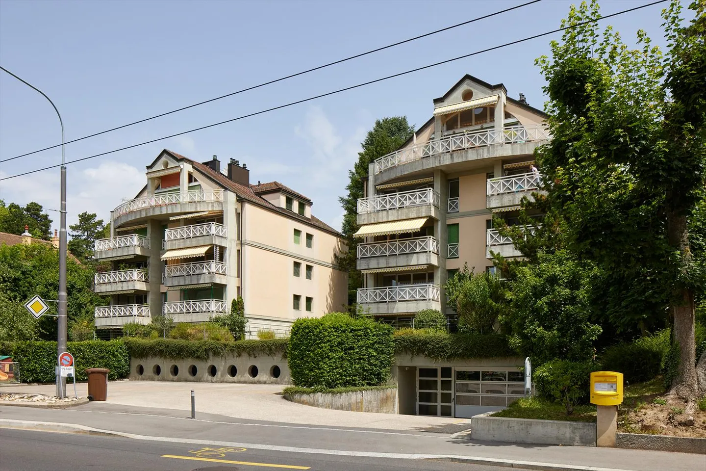 2.5 Room Apartment - Photo 1 of 5