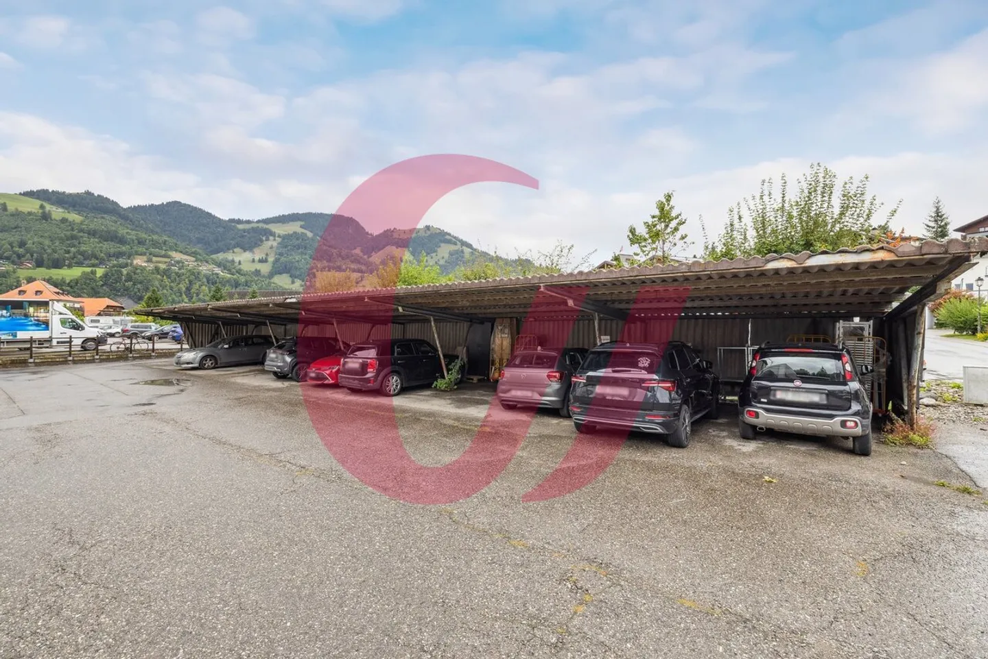 Commercial building in the center of Charmey! - Photo 3 of 10